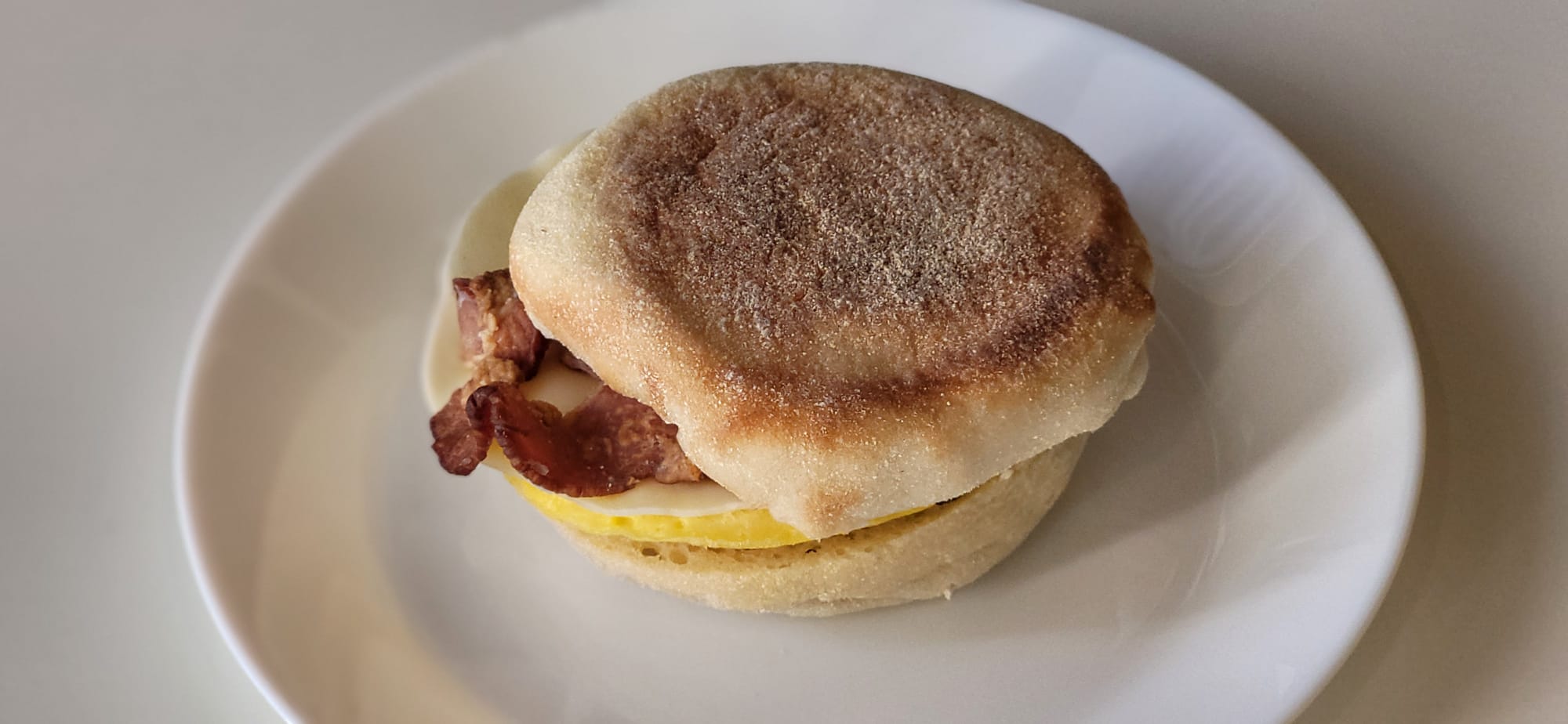 Egg & bacon breakfast sandwich from take five cafe