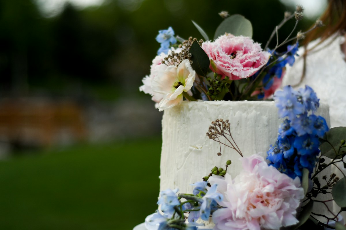 Flower decorated celebration cake inspiration